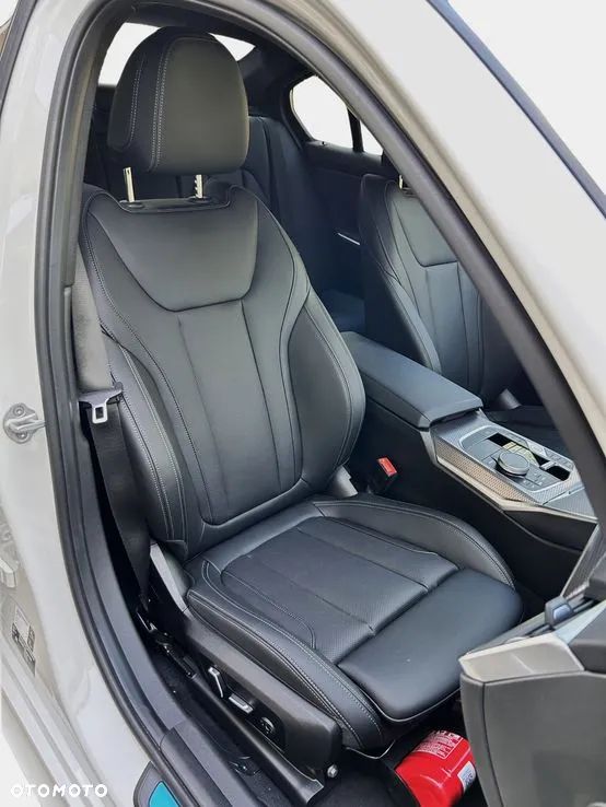 BMW Seria 3 - 34