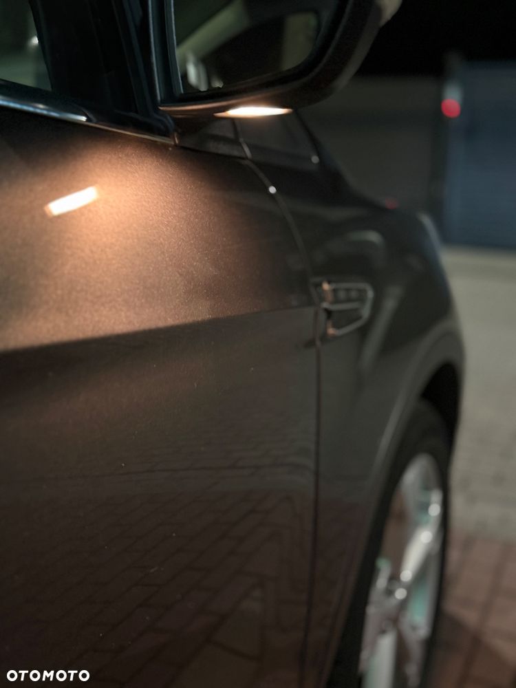 Ford Kuga - 12