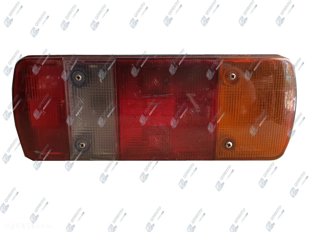 LAMPA TYLNA MERCEDES VOLVO RENAULT DAF - 7