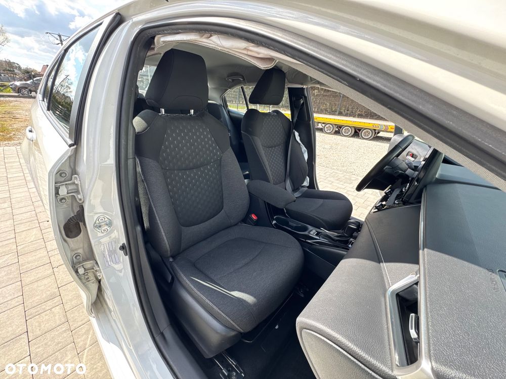 Toyota Corolla 1.8 Hybrid Comfort - 30