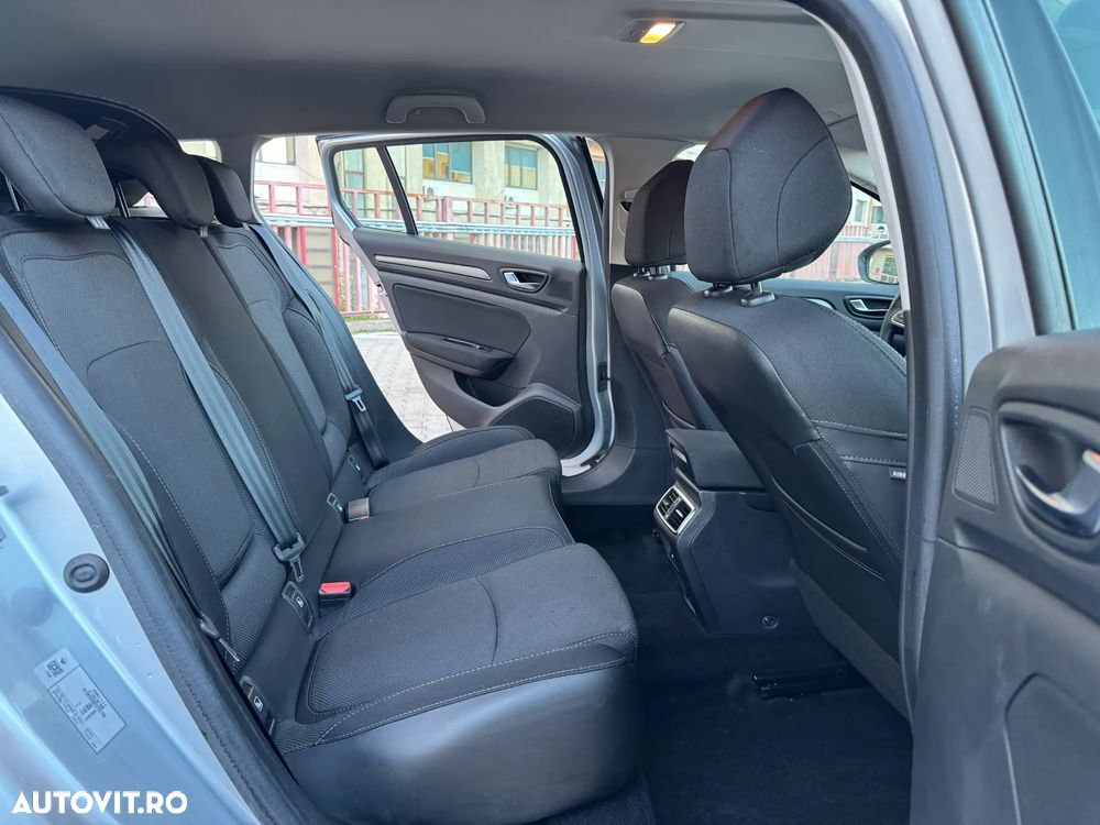 Renault Megane Grandtour BLUE dCi 115 EQUILIBRE - 17