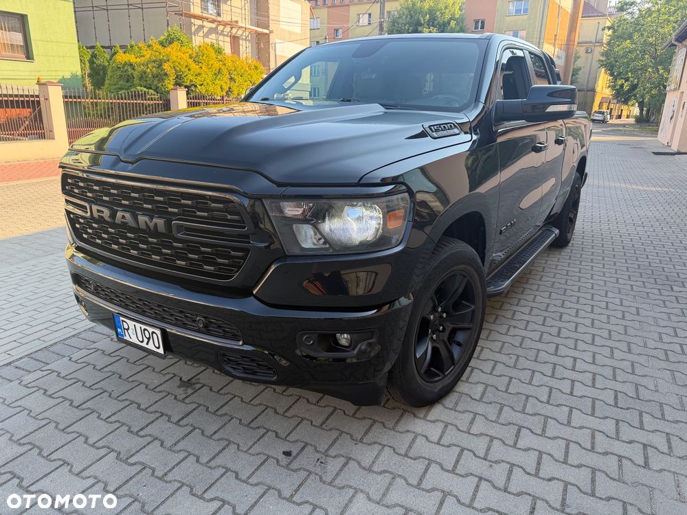 RAM 1500 Crew Cab Shortbed Bighorn - 26