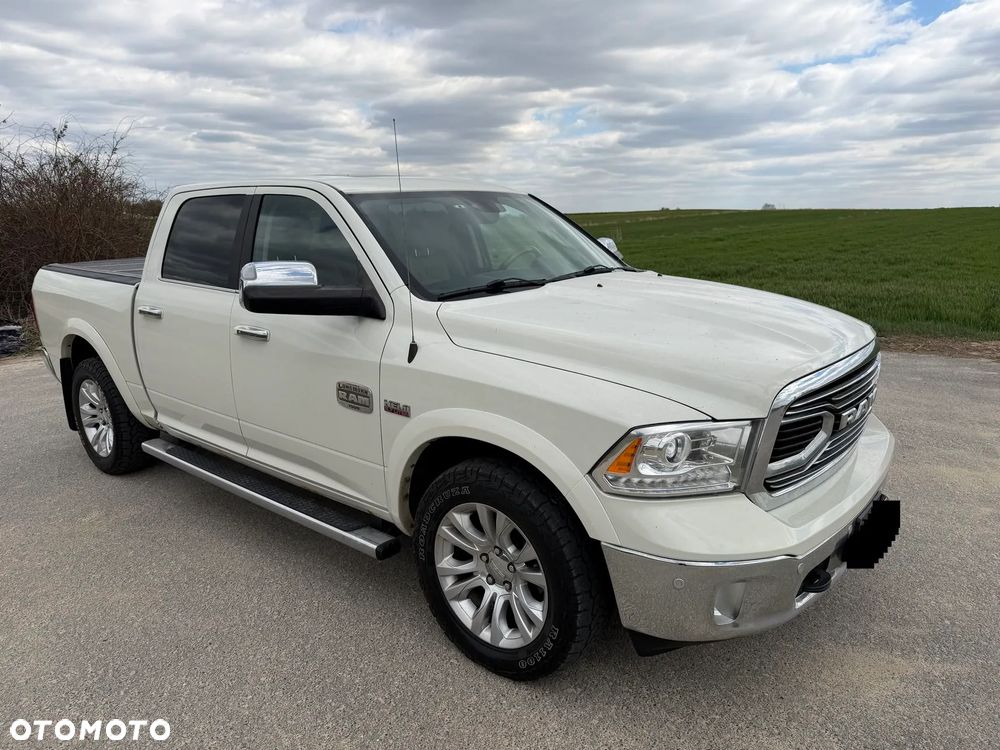 Dodge RAM 5.7 4x4 - 1