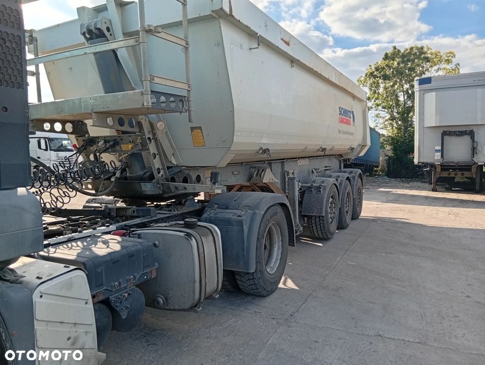 Schmitz Cargobull - 2