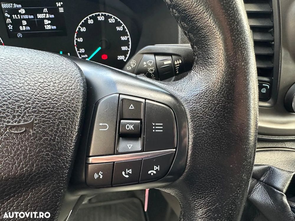 Ford Transit Custom - 21