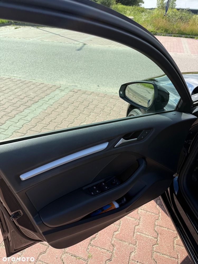 Audi A3 Sportback - 21