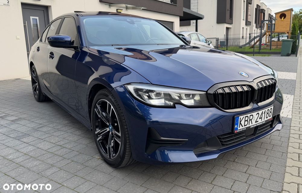BMW Seria 3 320d Luxury Line Purity - 9