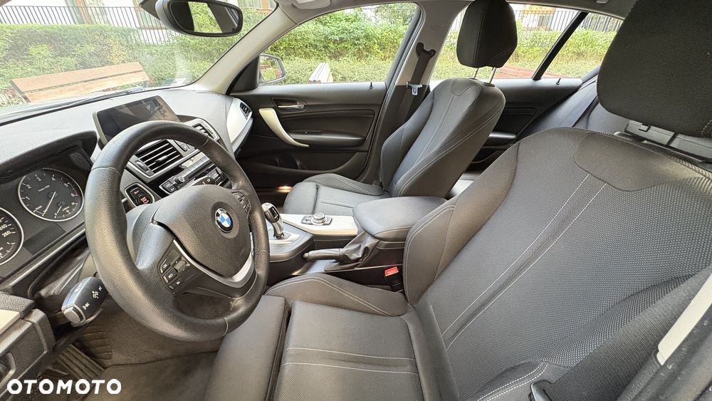 BMW Seria 1 118d - 12