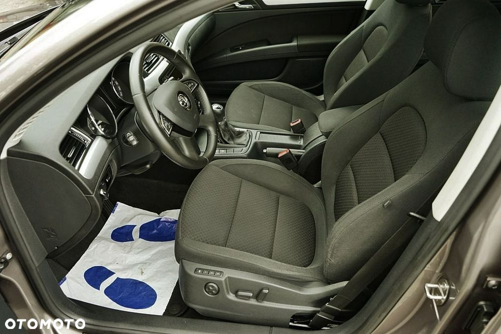 Skoda Superb - 14