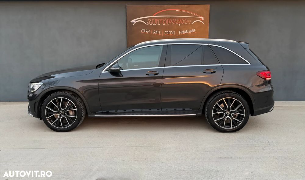 Mercedes-Benz GLC 220 d 4MATIC 9G-TRONIC AMG Line - 12