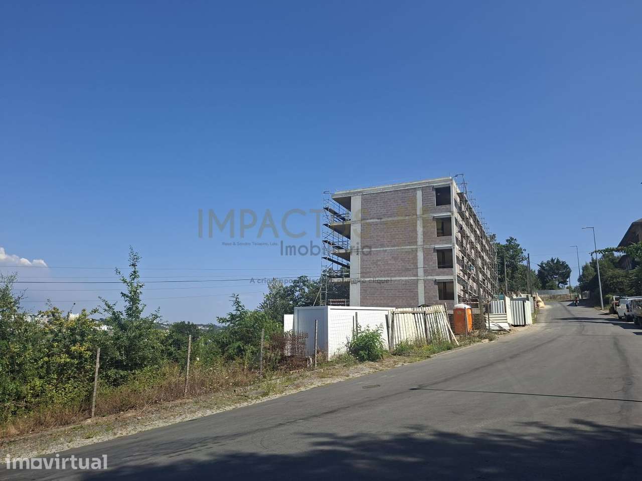 Apartamento T3 junto ao Rio Douro - Grande imagem: 2/18