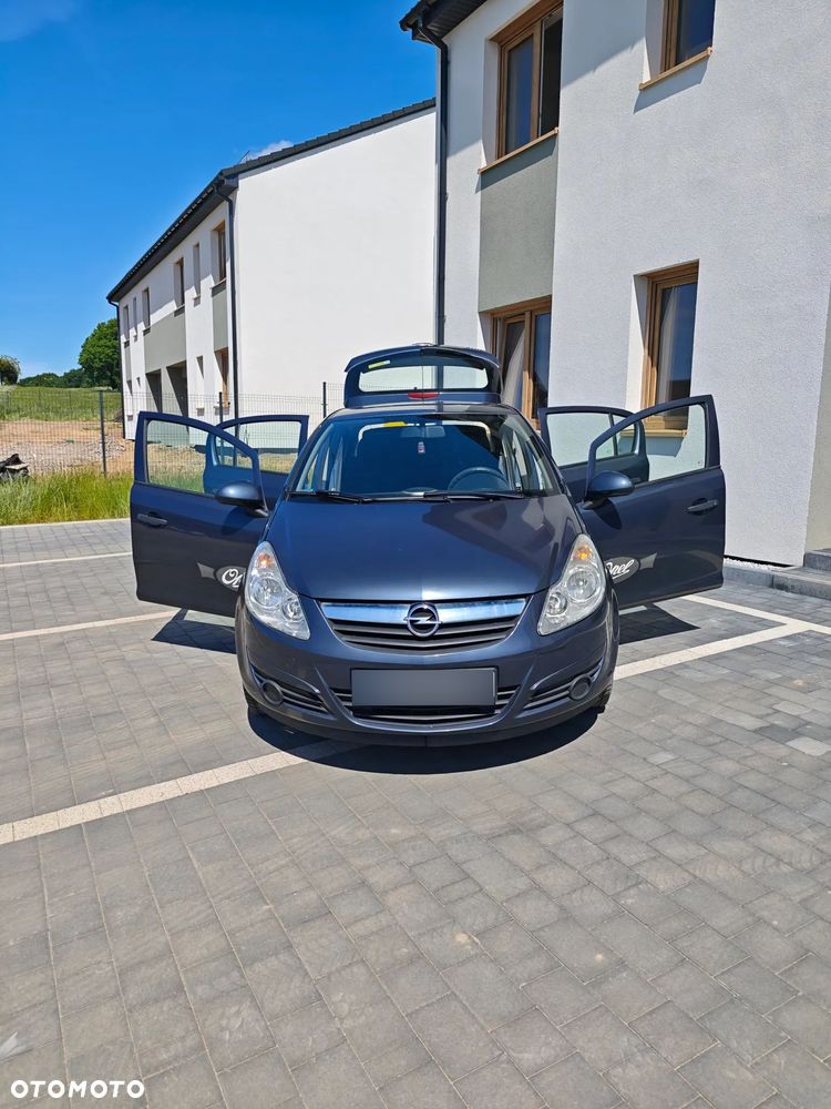 Opel Corsa 1.2 16V Essentia - 4