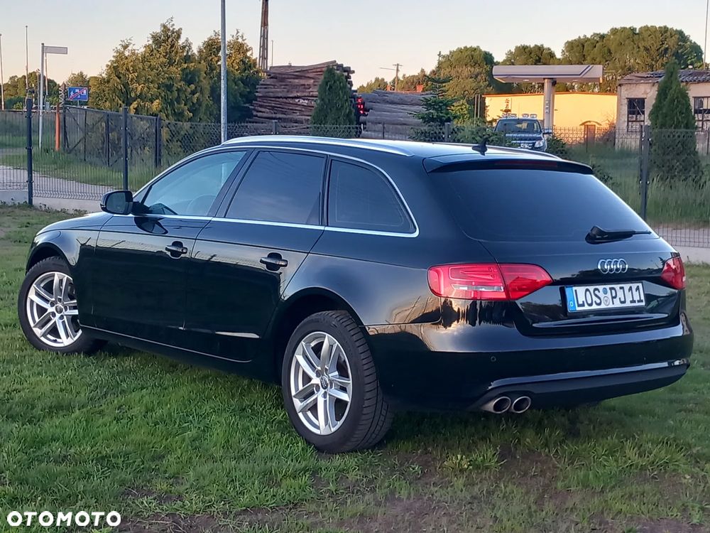 Audi A4 Avant 2.0 TDI DPF Ambiente - 6