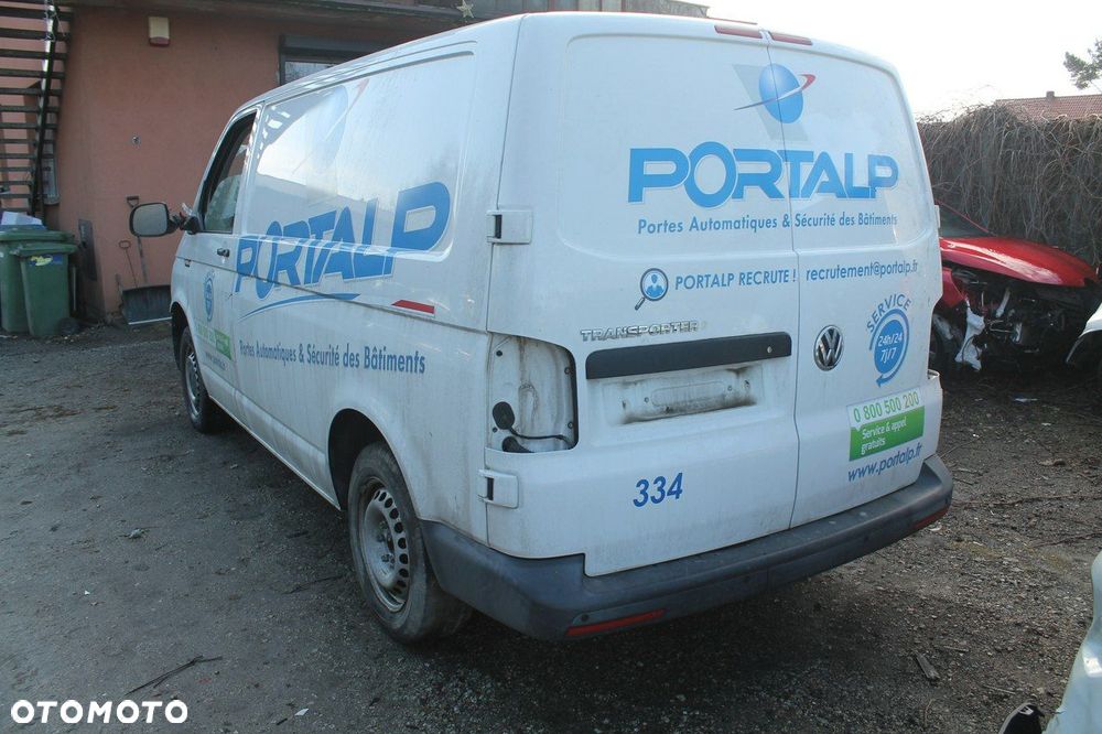 Volkswagen Transporter - 1