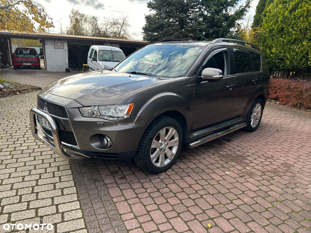 Mitsubishi Outlander 2.2 DI-D 4WD Instyle - 14