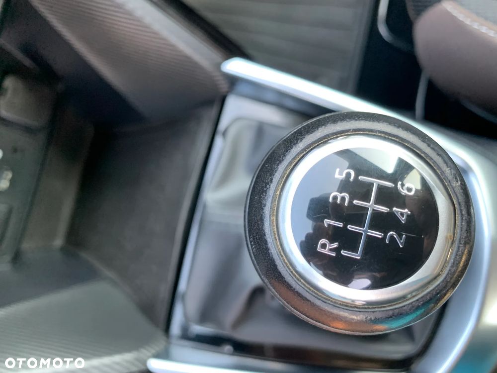 Mazda 2 - 18