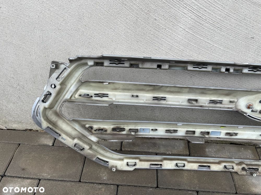 ATRAPA, GRIL FORD KUGA MK2 LIFT  2016-- - 6