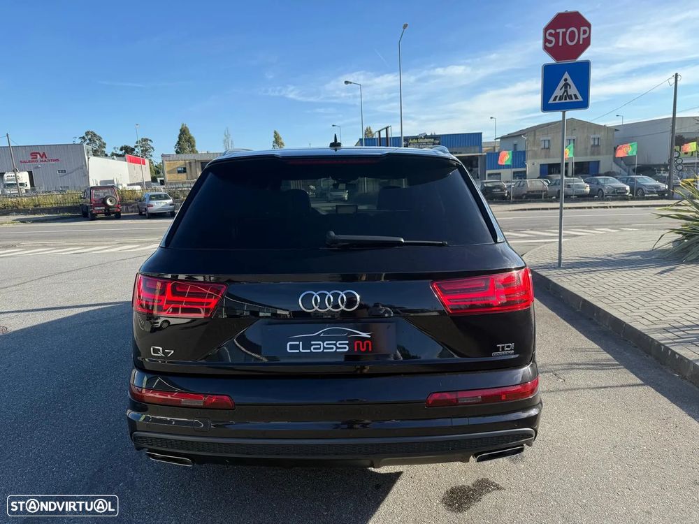 Audi Q7 3.0 TDI quattro S-line Tiptronic - 5