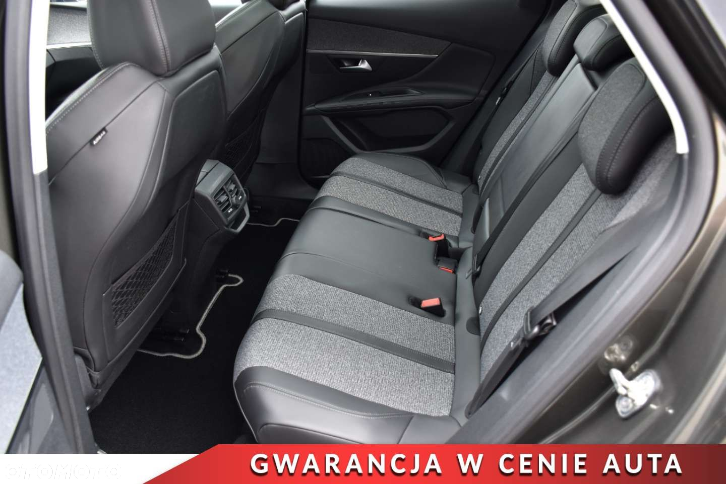 Peugeot 3008 1.5 BlueHDi Allure S&S - 8