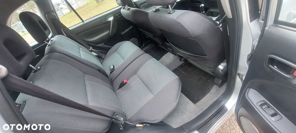 Toyota RAV4 4x2 Edition - 30