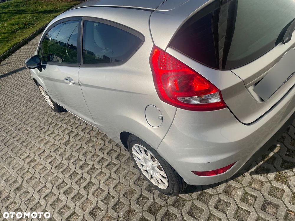 Ford Fiesta 1.25 Champions Edition - 7