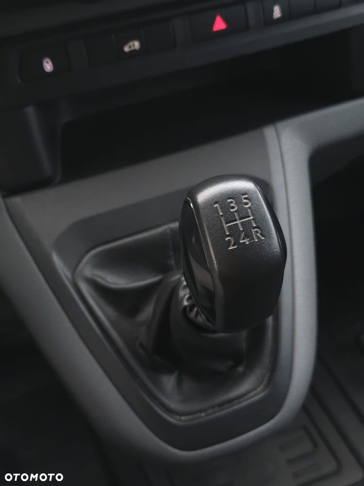 Toyota Proace - 15