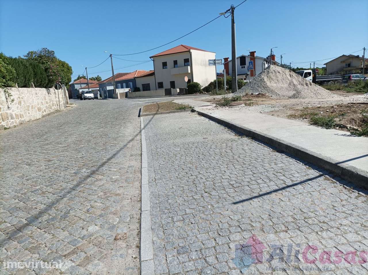 Excelente Lote de Terreno Para moradia - Grande imagem: 5/25