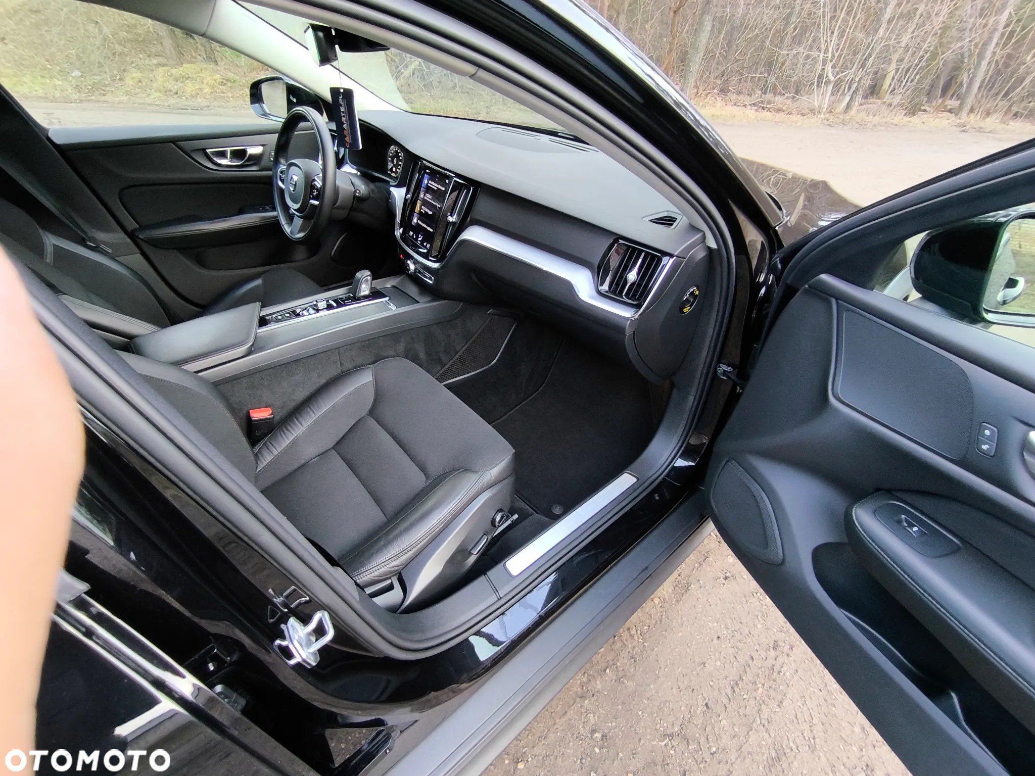 Volvo V60 Cross Country - 13