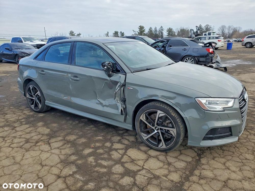 Audi A3 Limousine TFSI quattro 150 kW S tronic S line - 4