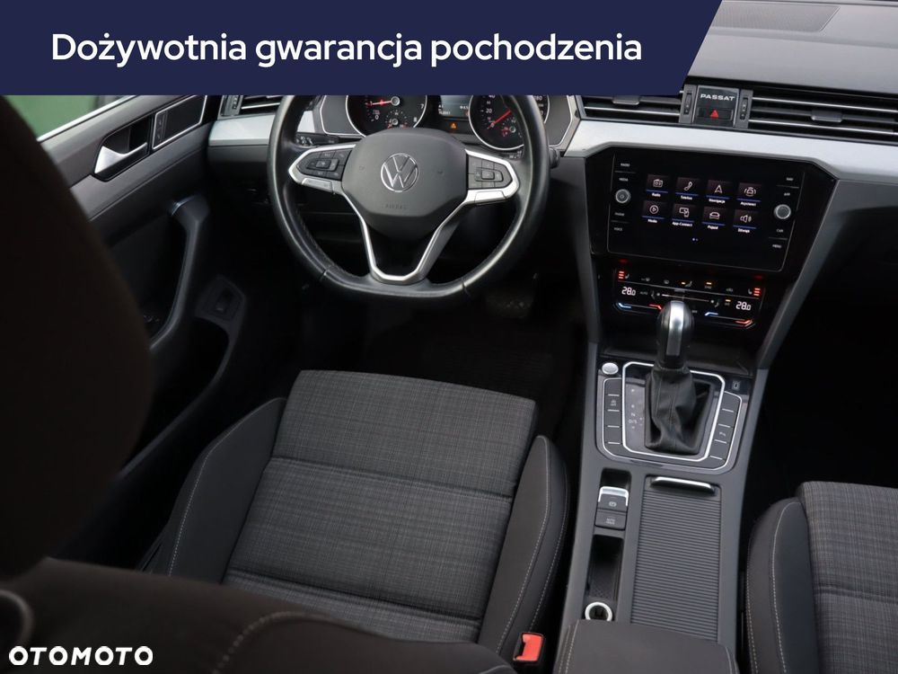 Volkswagen Passat Variant - 9