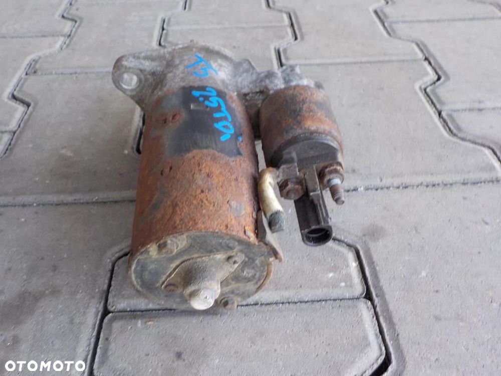 VW T5 2.5 TDI ROZRUSZNIK STARTER - 3