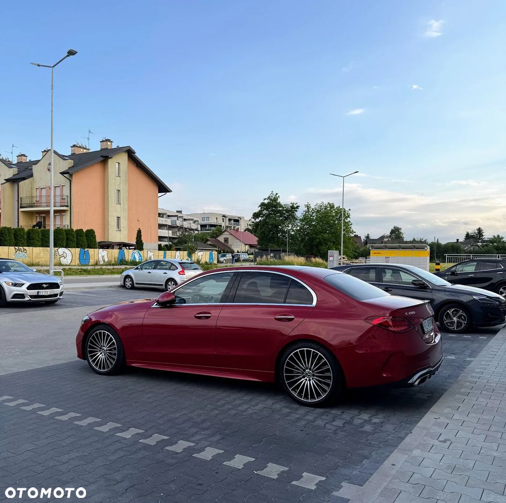 Mercedes-Benz Klasa C 200 mHEV 4-Matic AMG - 11