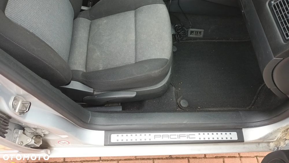 Volkswagen Golf 2.0 Basis - 17