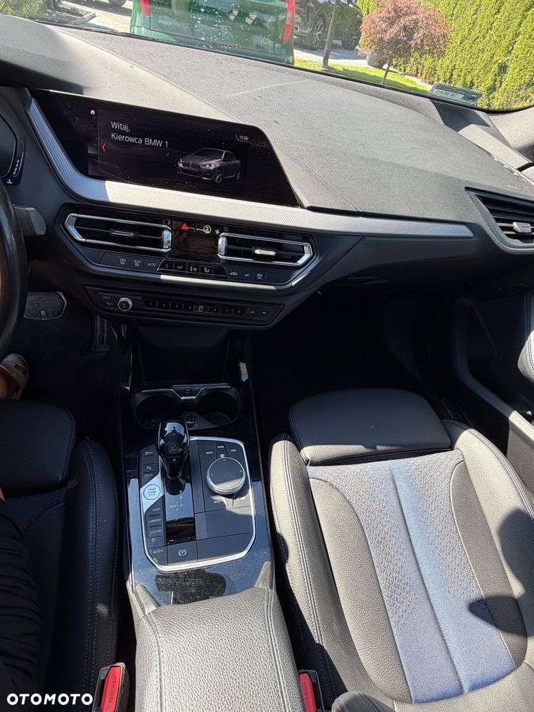 BMW Seria 2 218d Sport Line sport - 8