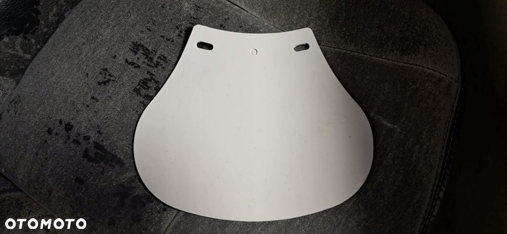 biały chlapacz komar komara sztywniaka 2330 232 sztywniak