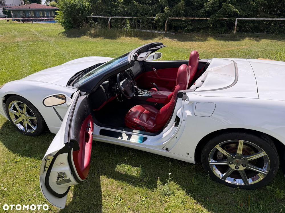 Chevrolet Corvette - 10