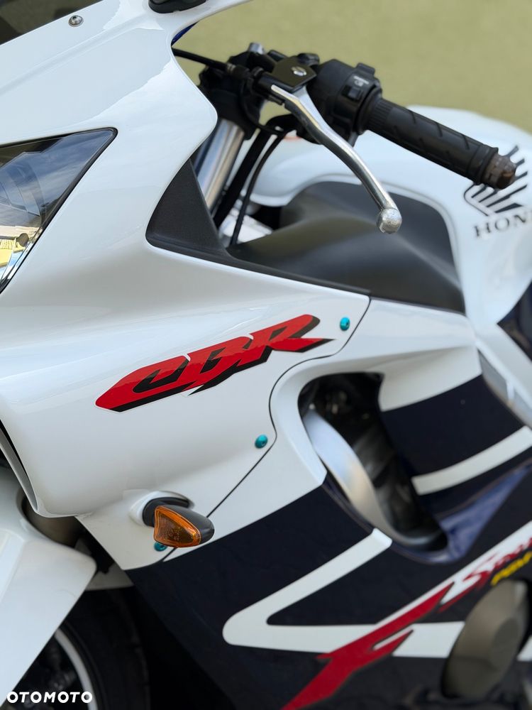 Honda CBR - 30