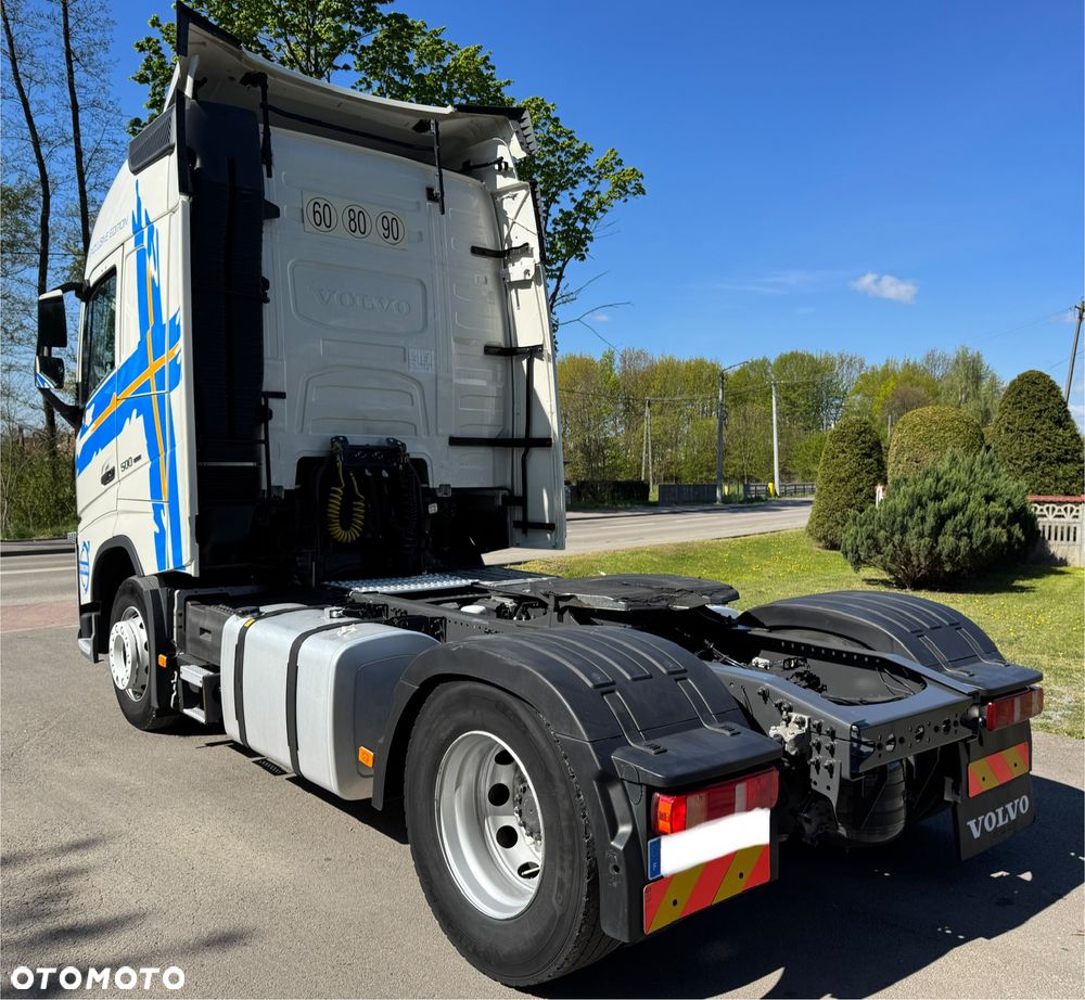 Volvo - 5
