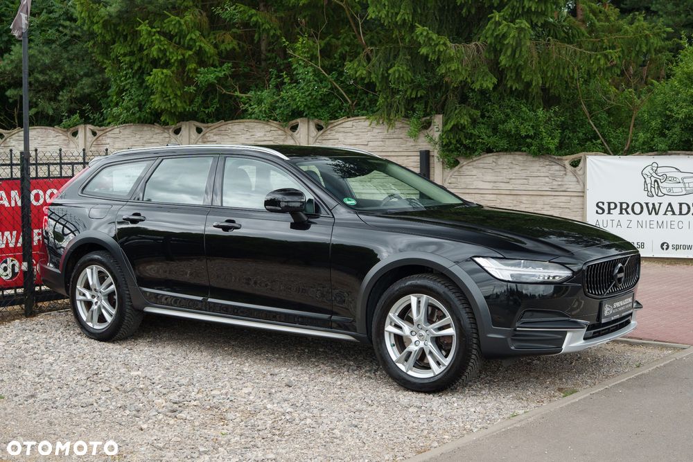 Volvo V90 Cross Country D4 AWD Geartronic Pro - 4