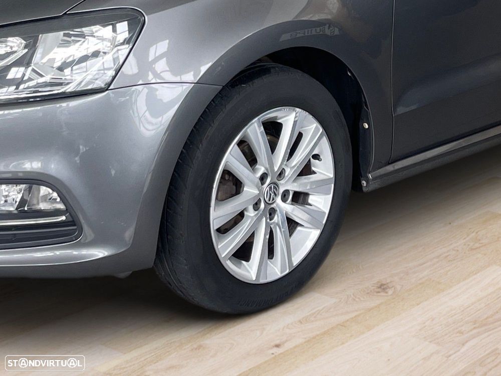 VW Polo 1.0 Confortline - 12