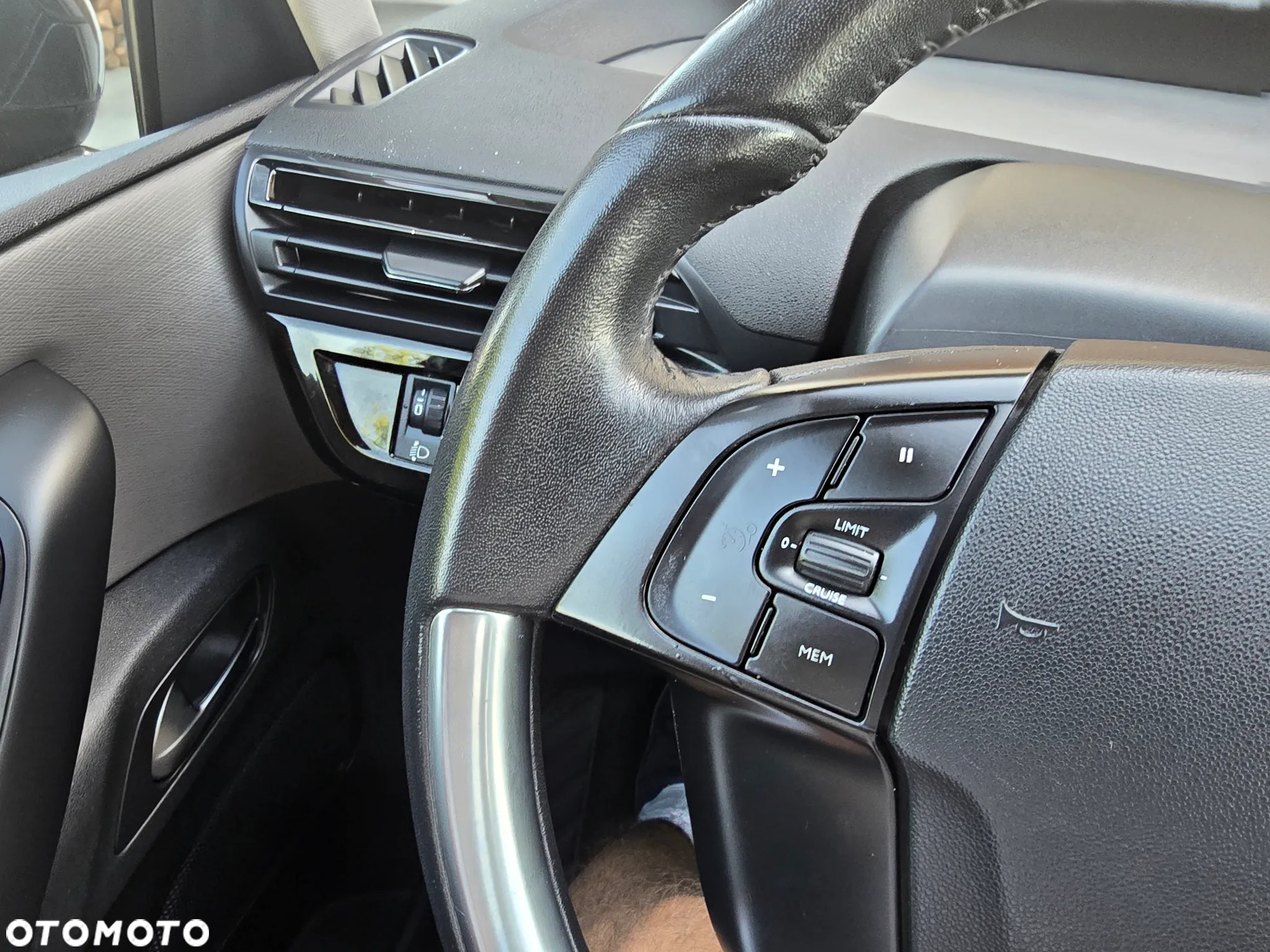 Citroën C4 Picasso - 20