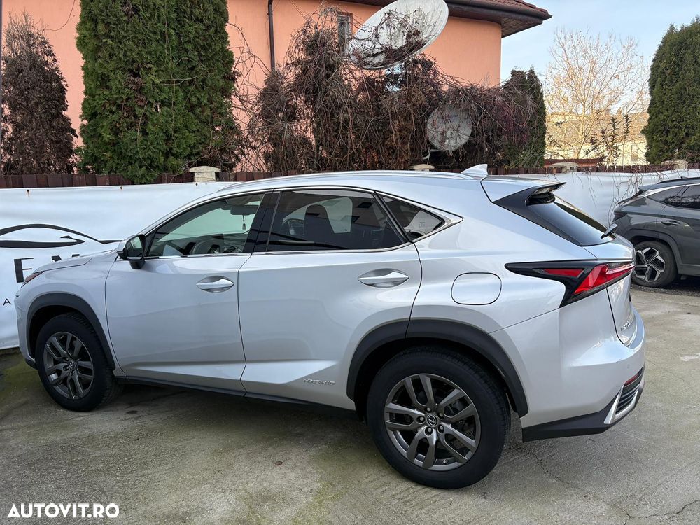 Lexus Seria NX 300h AWD Luxury - 8