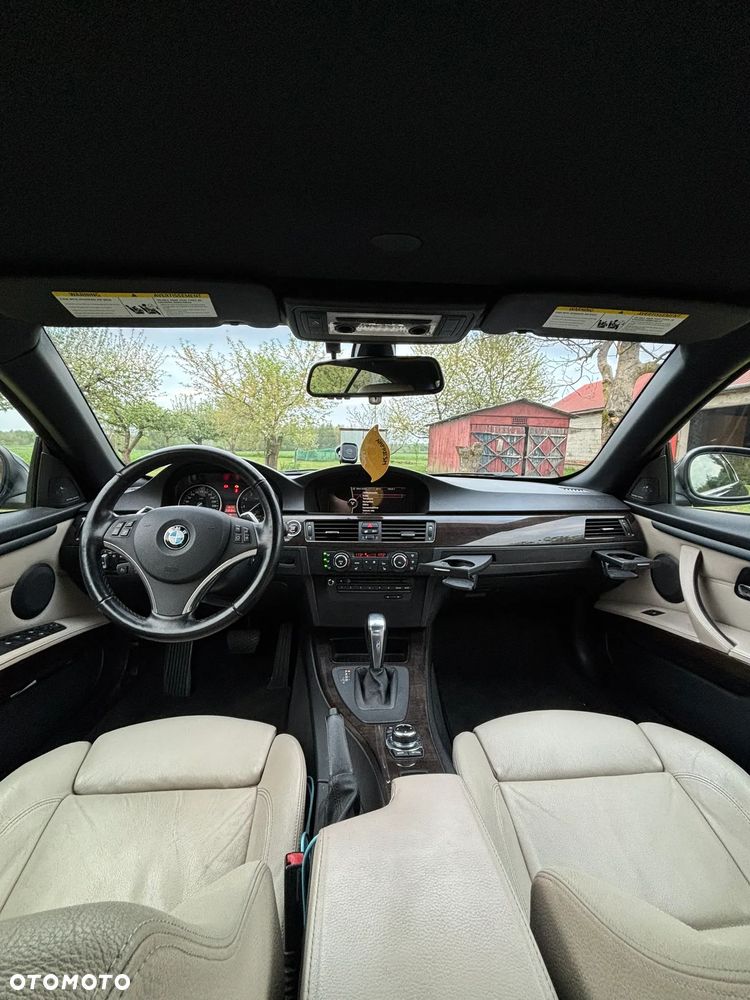 BMW Seria 3 335i - 9