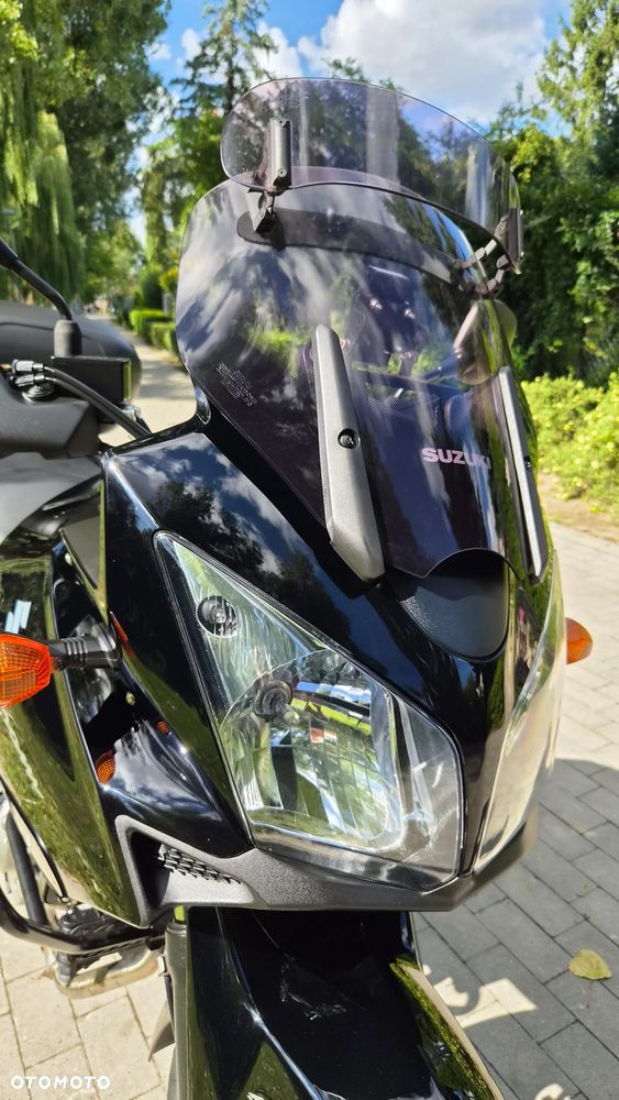 Suzuki V-STROM - 7