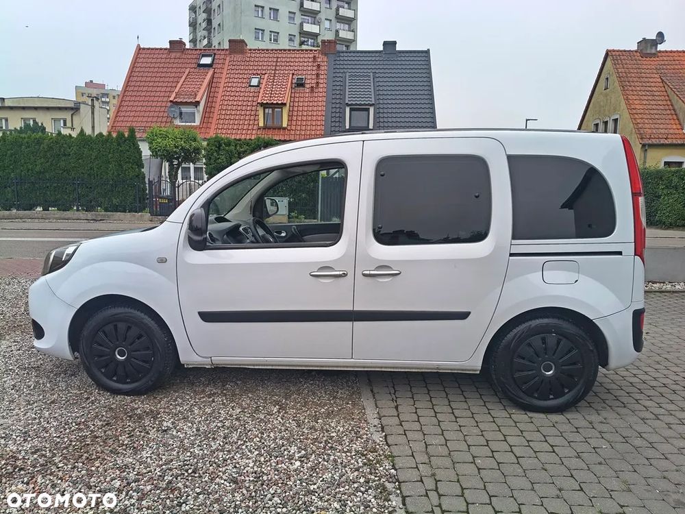 Renault Kangoo dCi 110 FAP Luxe - 4