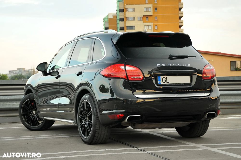 Porsche Cayenne Tiptronic S - 3
