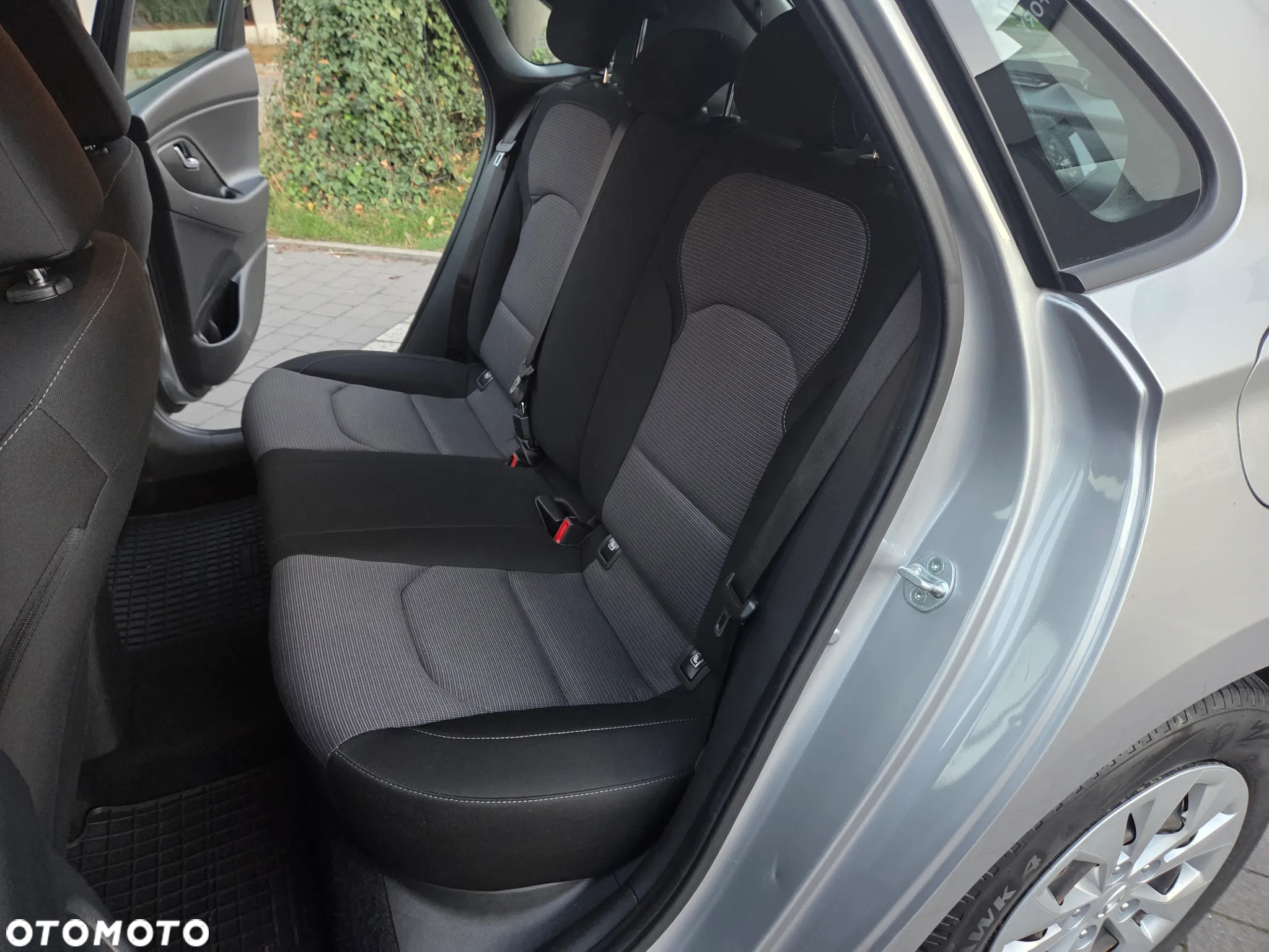Hyundai i30 1.5 DPI Classic + - 25