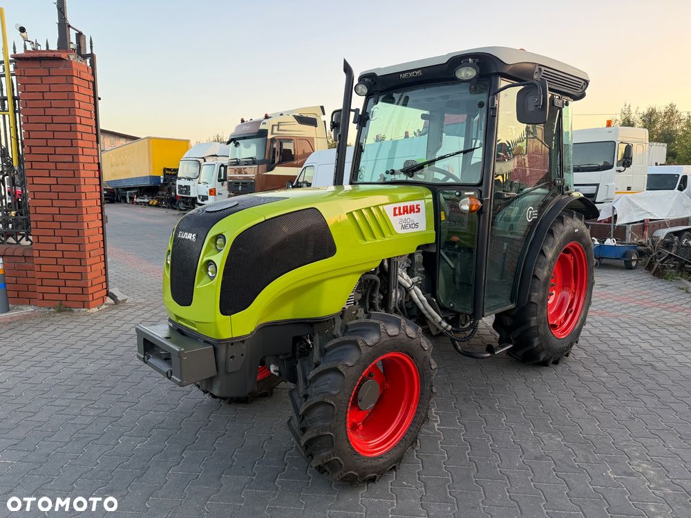Claas NEXOS 240 VL 4WD 4.5L Pełzaki Półbiegi Rewers Sadowniczy - 3
