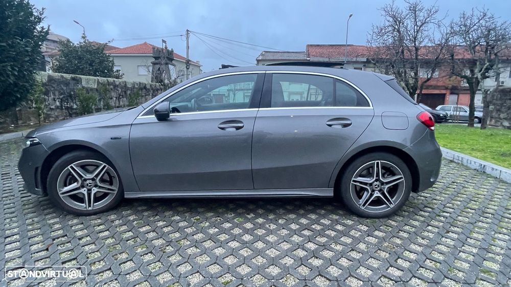 Mercedes-Benz A 250 e AMG Line - 6