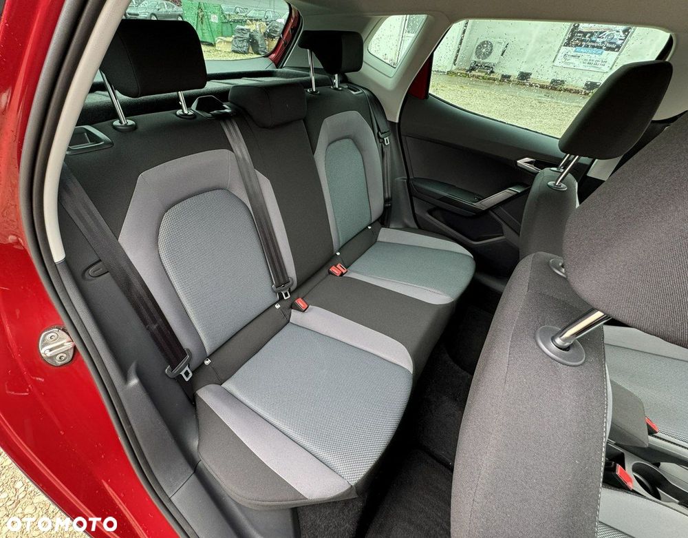Seat Arona - 13